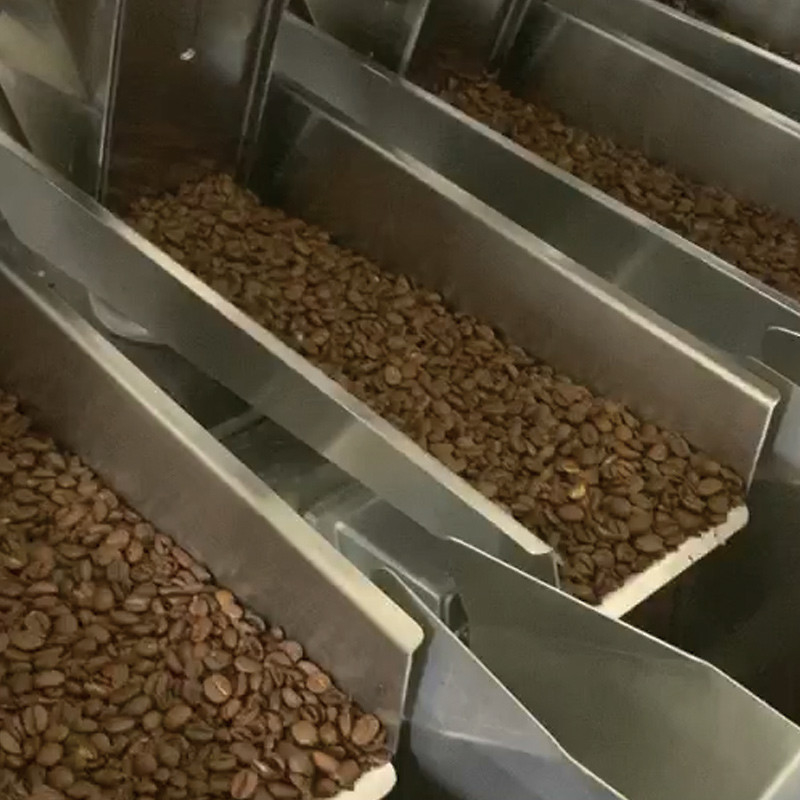 240g 480g 1kg コーティングされたピーナッツスタンド ザイパーポック ドイパック 梱包 乾燥した果物 スナック 多頭式秤 プリメイド バッグ 梱包機