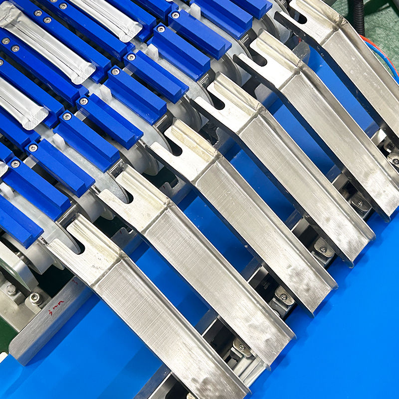 オートマティック 6 ライン 8 ライン VFF 飲み物粉末袋詰めパッキングマシン コロストラム粉末スティックパック マルチレーンパッキングマシン