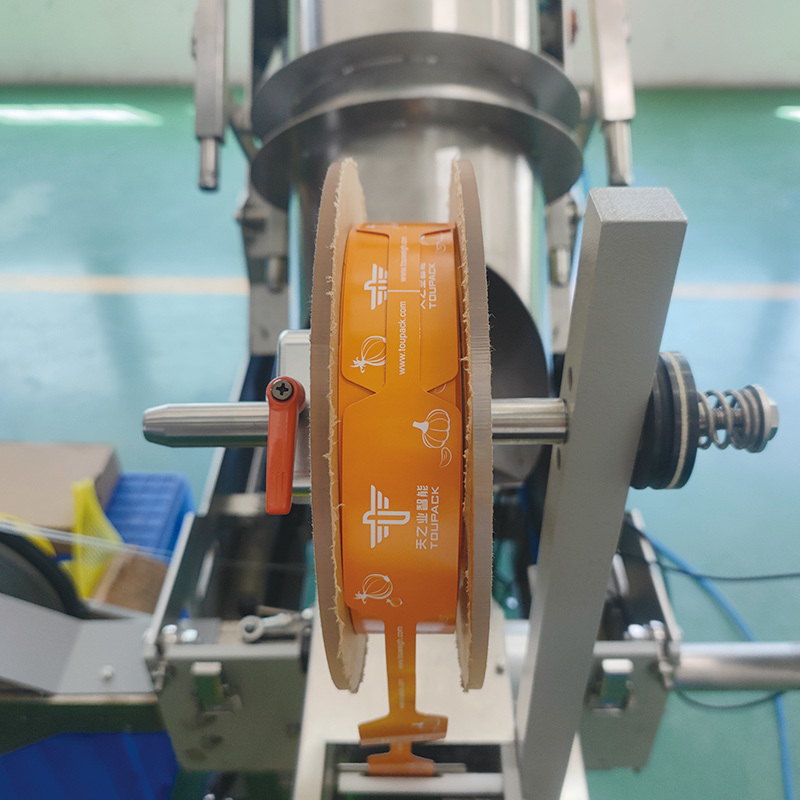 Continuous Stainless Steel 304/316 Mesh Bag Packaging Machine with 25-40 BPM Speed for Fast Sealing