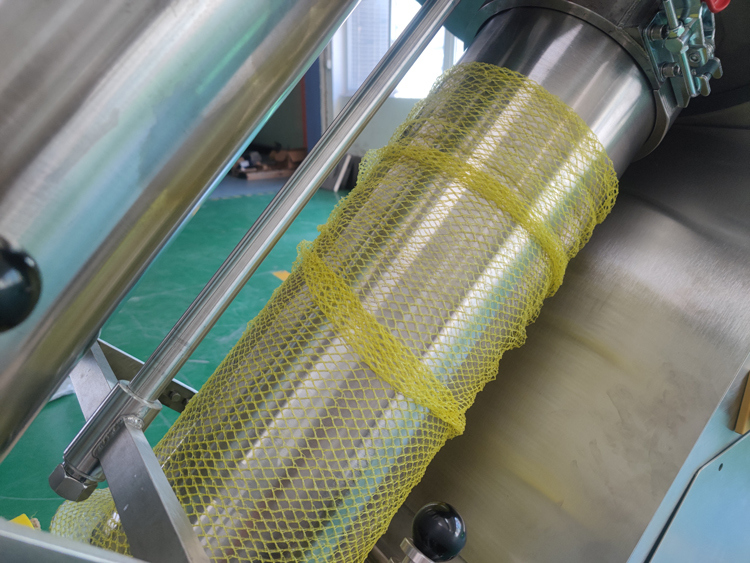 野菜、果物、生姜、ジャガイモ、柑橘類などの包装用自動ネットバッグ充填機、計量範囲3g～5000g